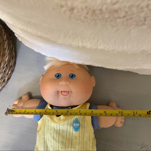 COPY - Cabbage Patch Kids Baby Doll 2007 - Picture 10 of 10